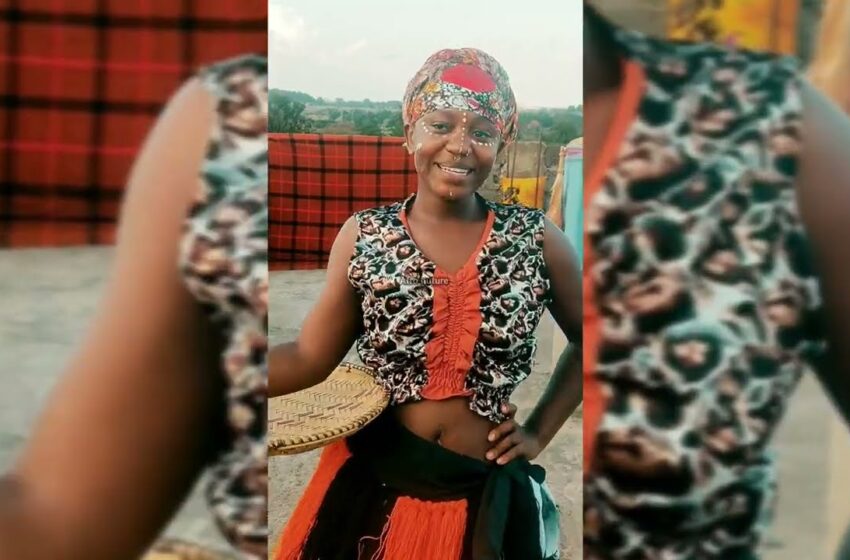  working Traditional fashion Africa
